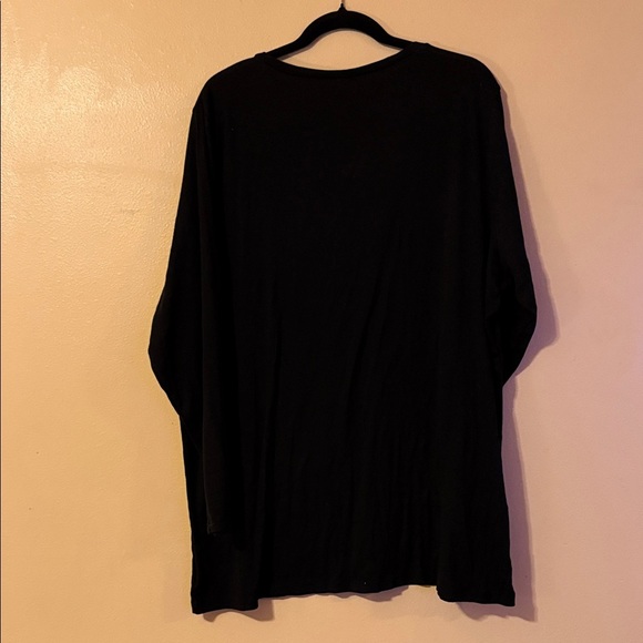 Old Navy Black Long Sleeve Tee - Picture 3 of 3